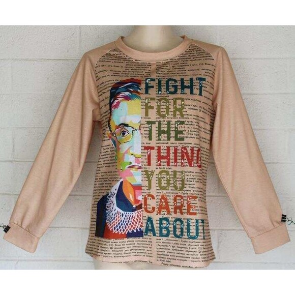 RBG Ruth Bader Ginsburg Russian Script Peach Color M L Long Sleeve Top - Picture 1 of 4